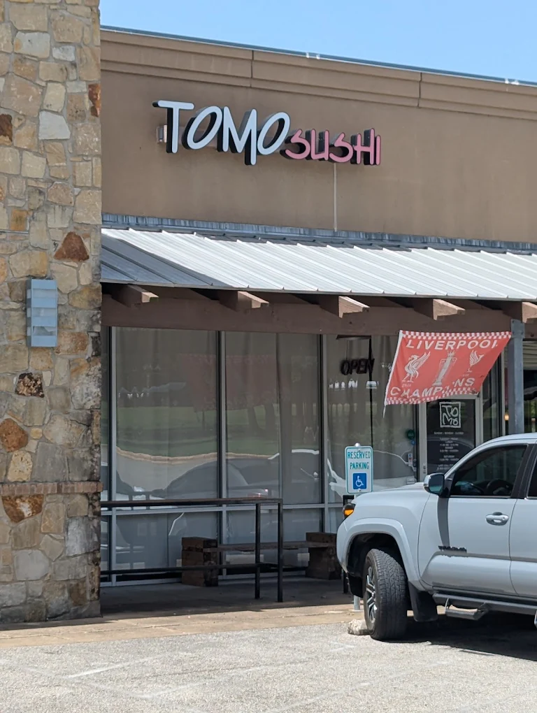 TomodachiSushiParmer
